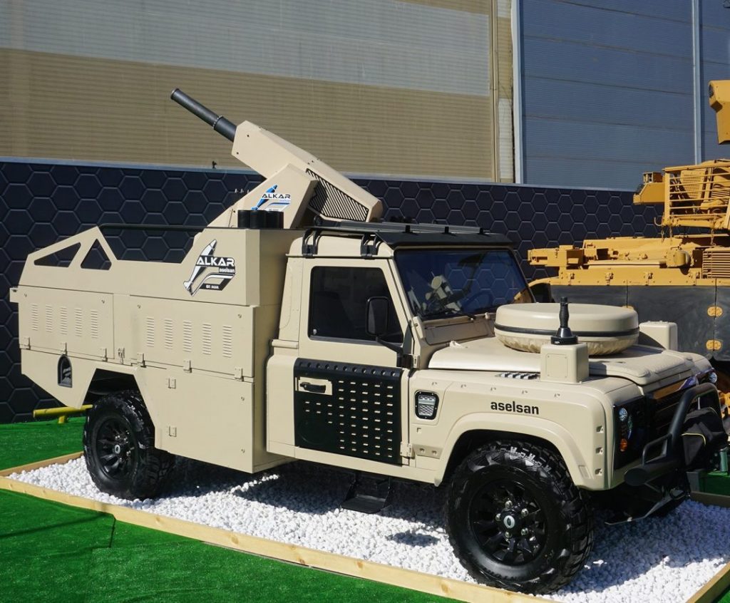 ALKAR 81 mm Havan Silah Sistemi 1 Land Rover Uzerine Monte Edilmis Alkar